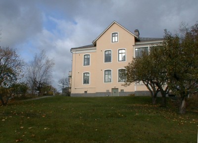 tumba hus 29.15.jpg